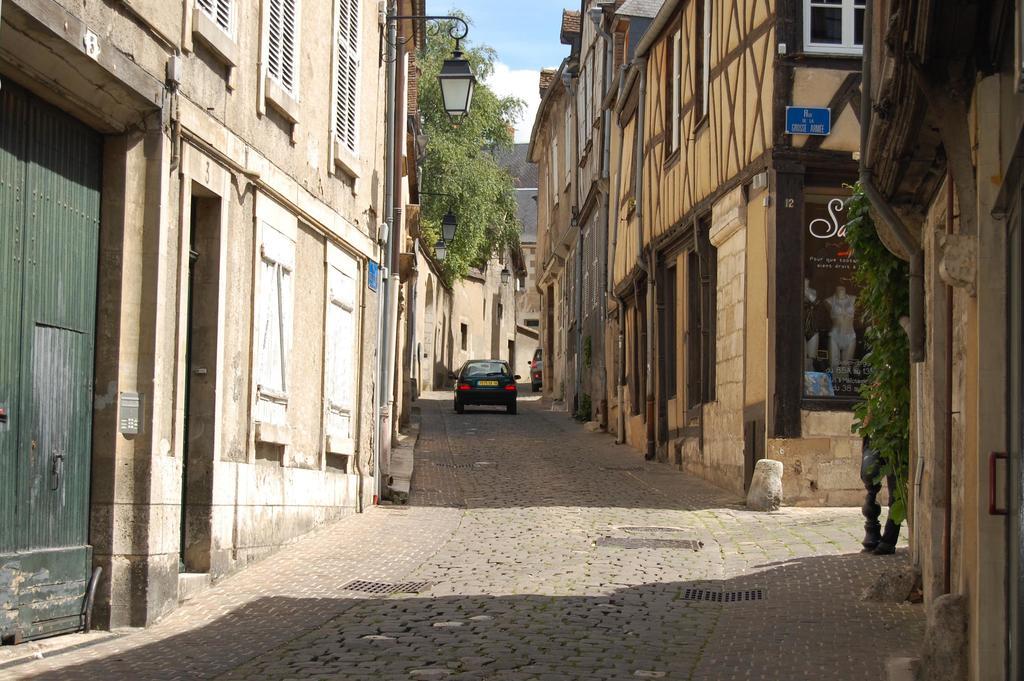 Hotel Saint Jean Bourges Kültér fotó