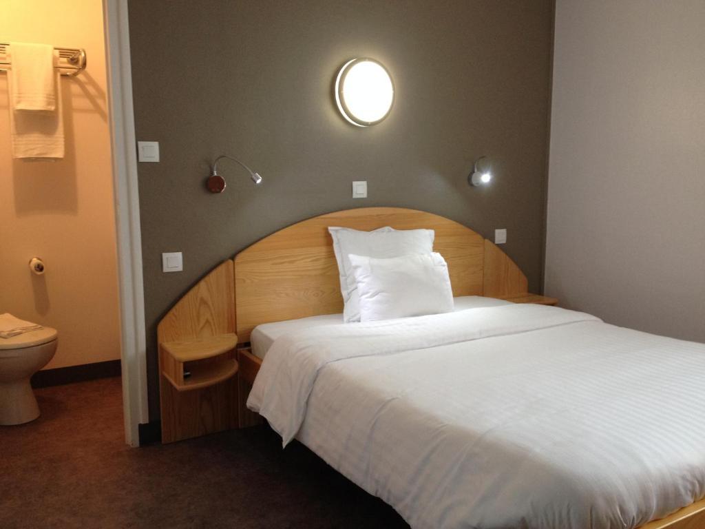 Hotel Saint Jean Bourges Kültér fotó