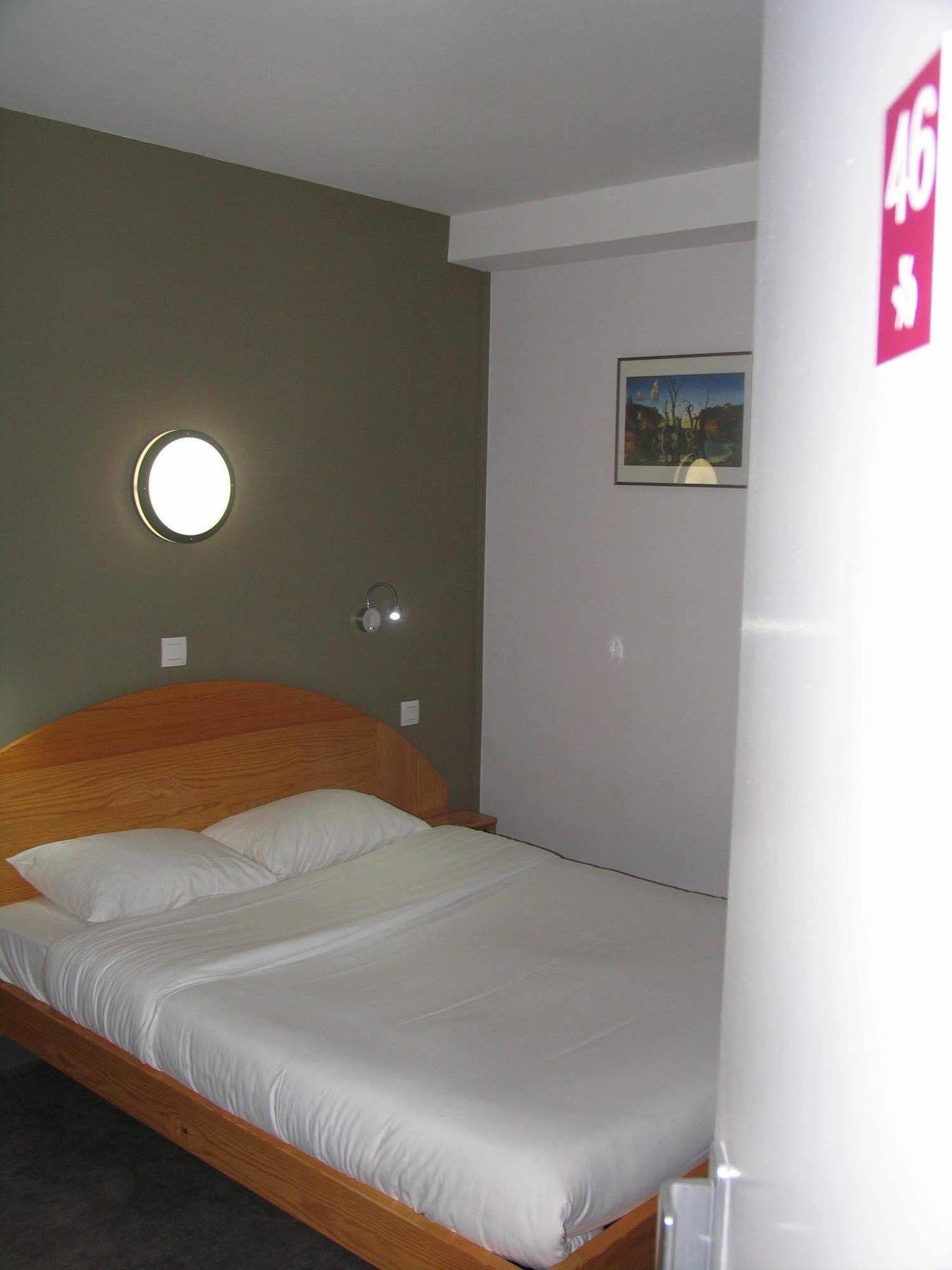Hotel Saint Jean Bourges Kültér fotó